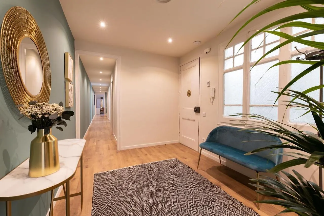 Ola Living Diagonal II Apartments Barcelona 0*,  Spanien