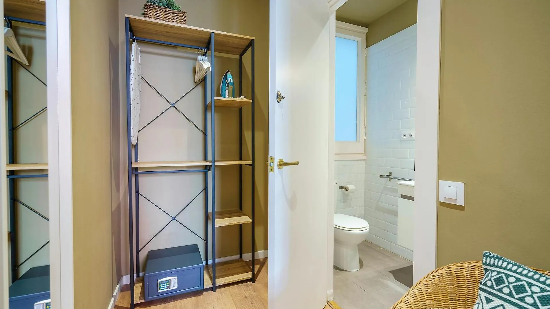 ברצלונה Ola Living Diagonal II Apartments 0*,