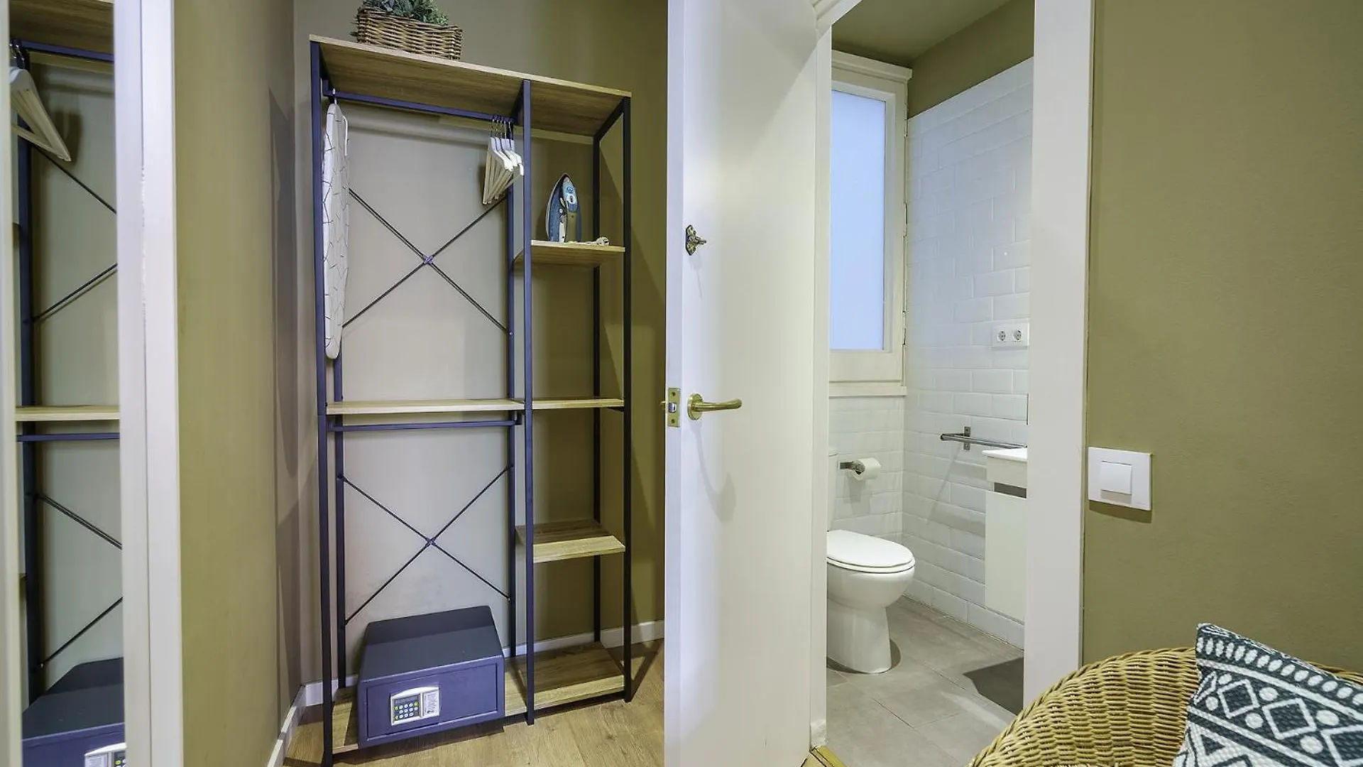 ברצלונה Ola Living Diagonal II Apartments 0*,  ספרד