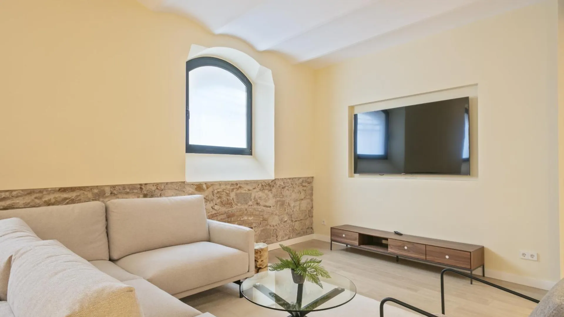 Ola Living Diagonal II Apartments Barcelona